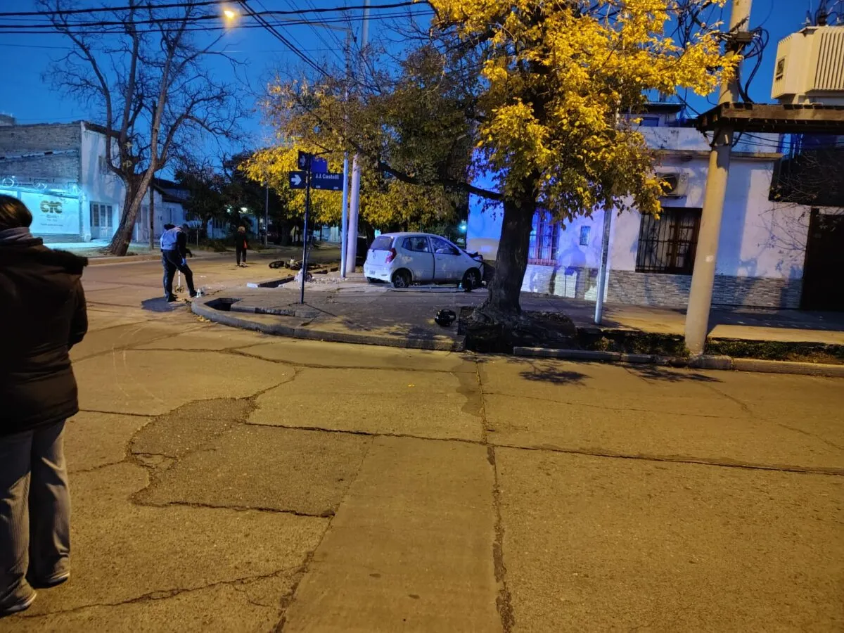 El choque ocurrió minutos antes de las 8 de la mañana. El choque ocurrió minutos antes de las 8 de la mañana.