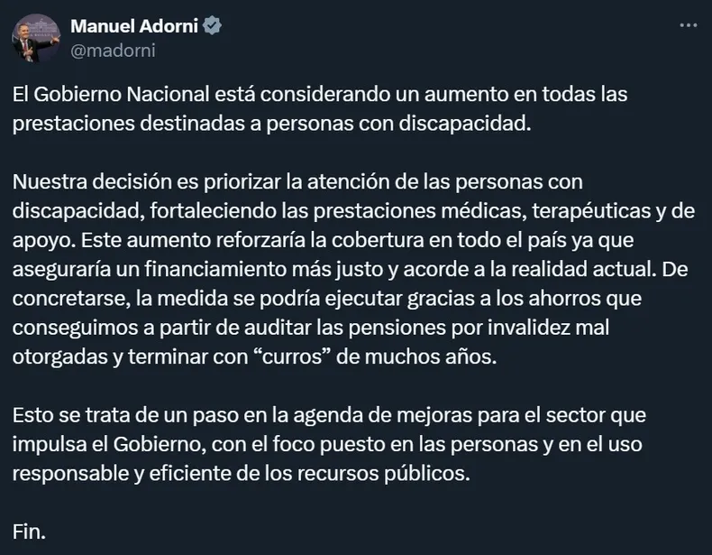 Adorni anuncio que evalúan un aumento en las prestaciones por discapacidad