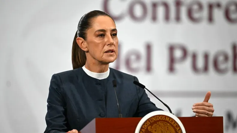 La presidenta Claudia Sheinbaum pidió mantener la calma. La presidenta Claudia Sheinbaum pidió mantener la calma.