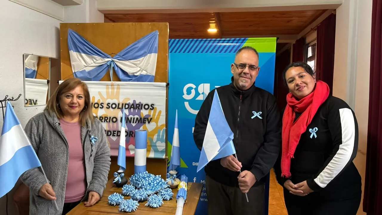 Ever González invitó a los vecinos a participar de las actividades.