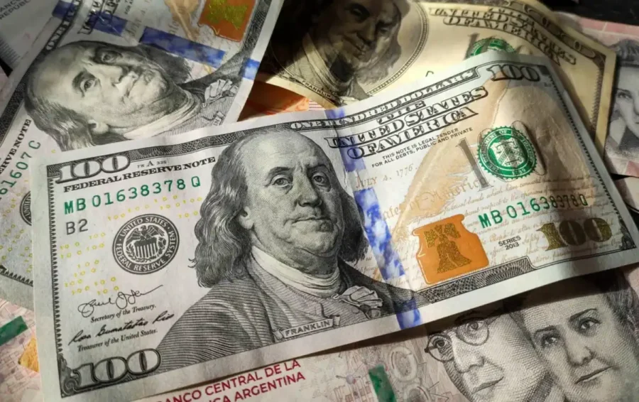 Estados Unidos compró pesos en el mercado local para contener la cotización del dólar. Estados Unidos compró pesos en el mercado local para contener la cotización del dólar.