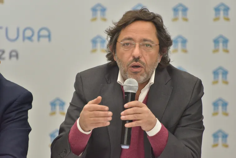 Fernando Simón explicó el rol de la Fiscalía en el conflicto institucional