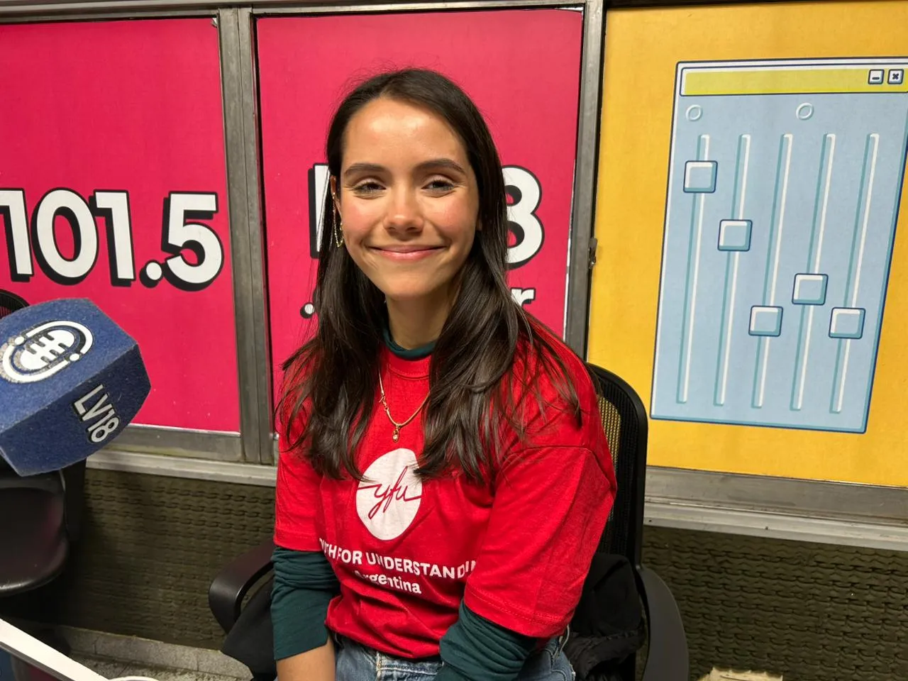 Jimena García recorrió Argentina promoviendo programas de intercambio estudiantil de YFU.