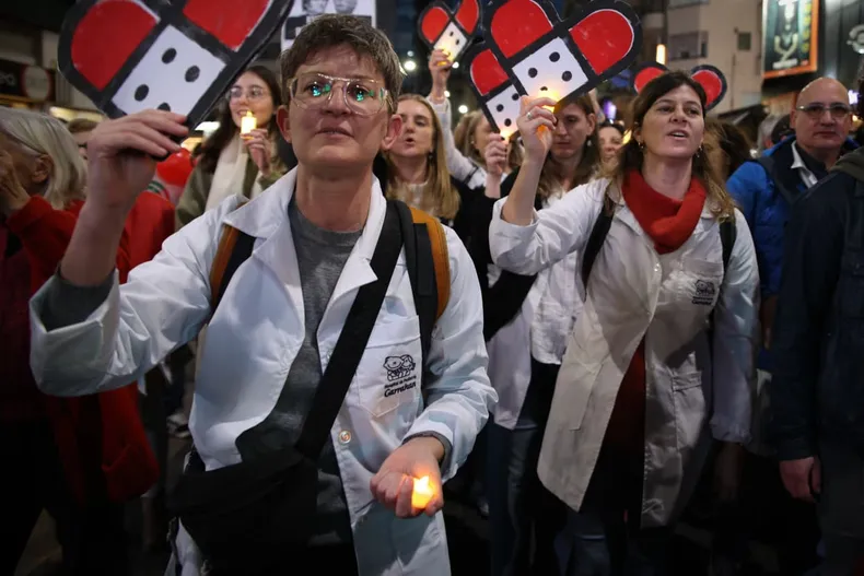 Marcha Garraham, el Senado aprobó la emergencia pediátrica