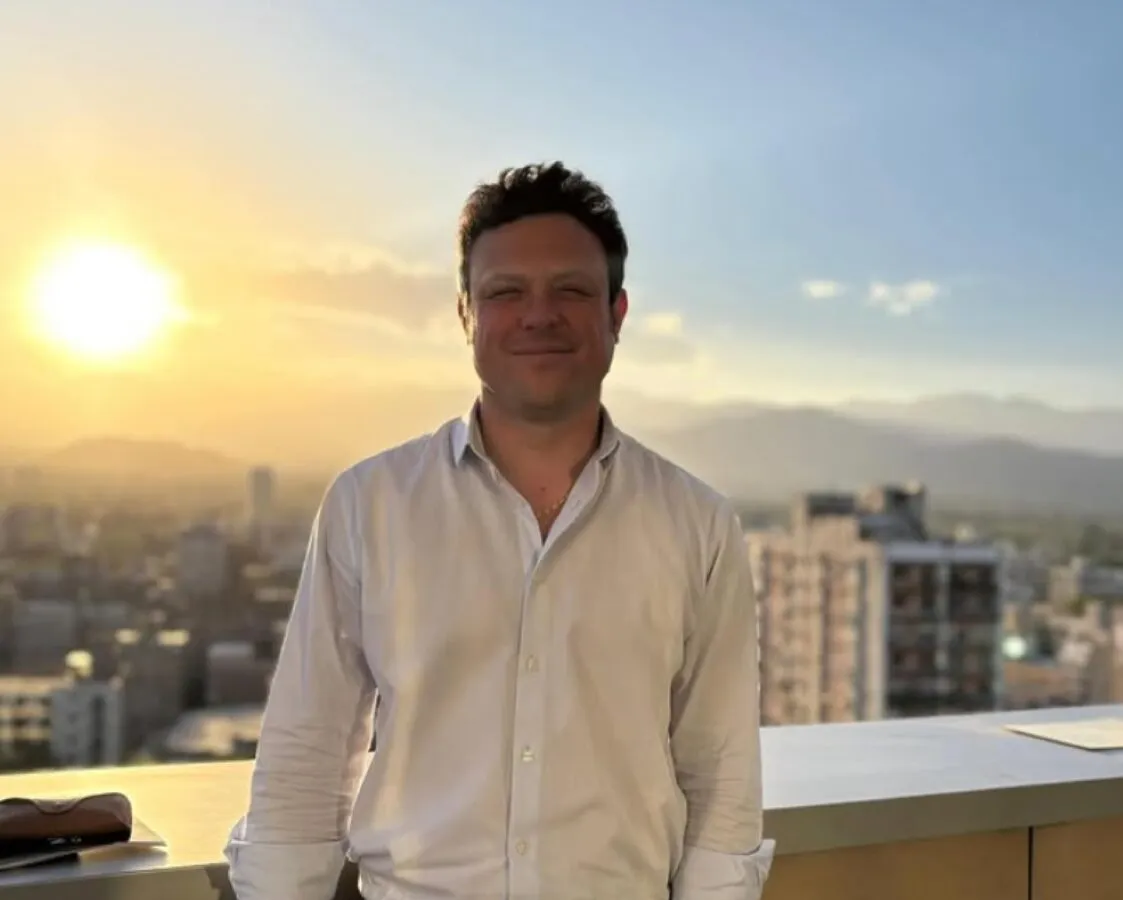 Nicolás Aromo analizó el uso de tarjetas de crédito y advirtió sobre el crecimiento del endeudamiento en los hogares argentinos