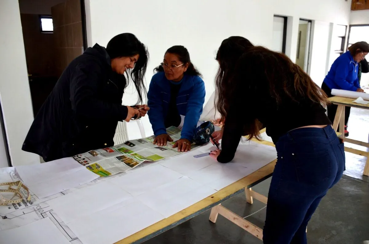 Los cursos también están orientados al desarrollo de emprendimientos productivos.