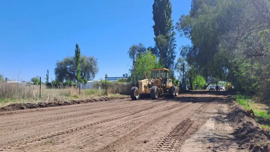 Tareas previas al asfalto en calle Sueta