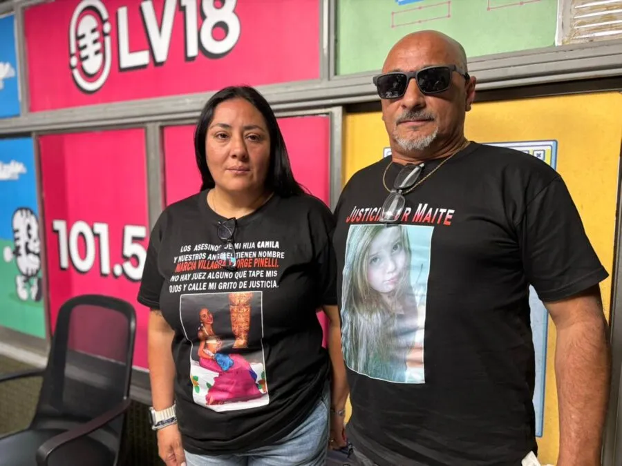 Marina Jara y Carlos Bauzá, sobreviviente y familiares, alzan la voz en nombre de todas las familias. Marina Jara y Carlos Bauzá, sobreviviente y familiares, alzan la voz en nombre de todas las familias.