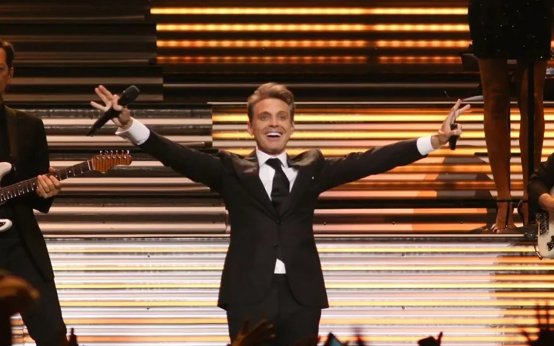 Internaron de urgencia a Luis Miguel en Chile