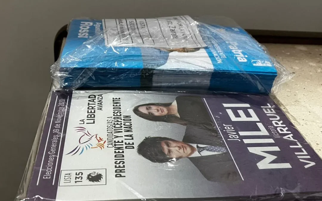 La Justicia Electoral advirtió que la Libertad Avanza presentó boletas insuficientes