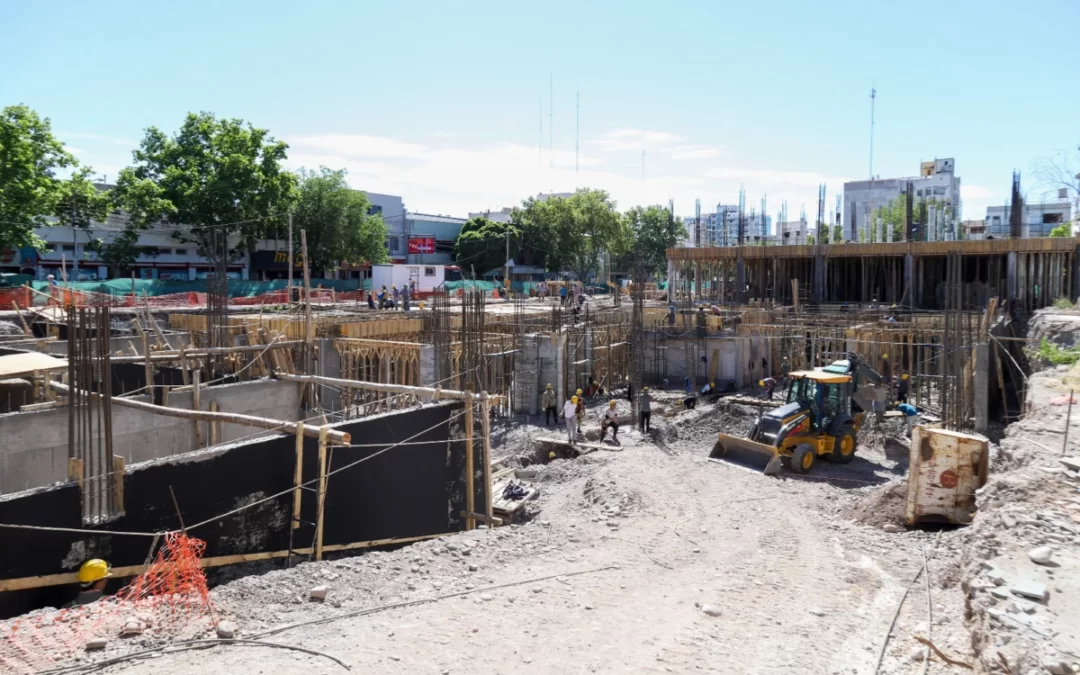 Comenzó la construcción del sector comercial de la vieja terminal