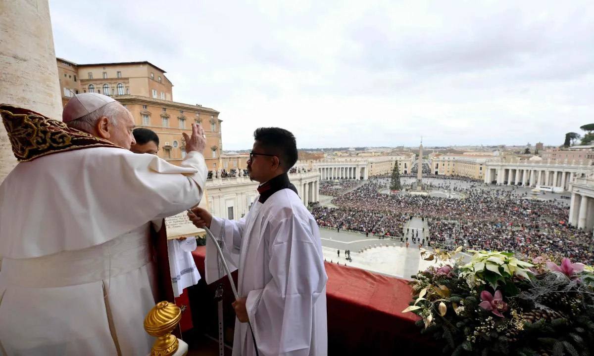 El Papa Francisco durante el mensaje urbi et orbi