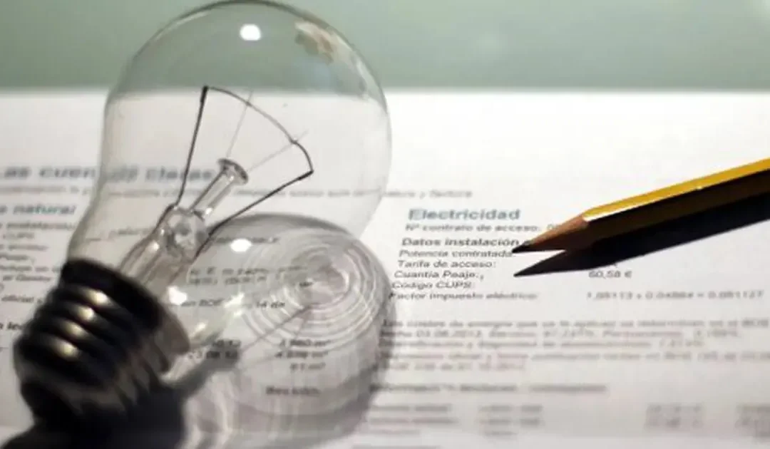 Luz en Mendoza: ocho aumentos en 12 meses y tarifazos de hasta 660%