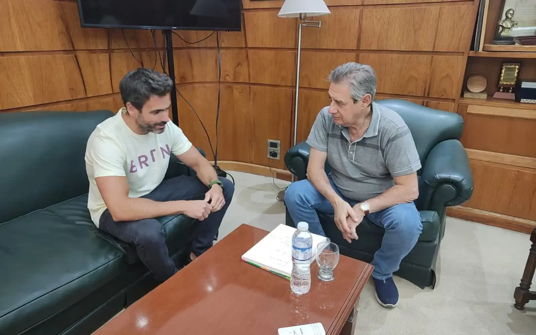 Empleados Municipales sustraían combustible de camiones de servicios