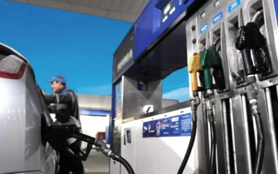 Exigen investigar a las petroleras por los aumentos de combustibles: los datos que ponen en la mira a YPF y al sector