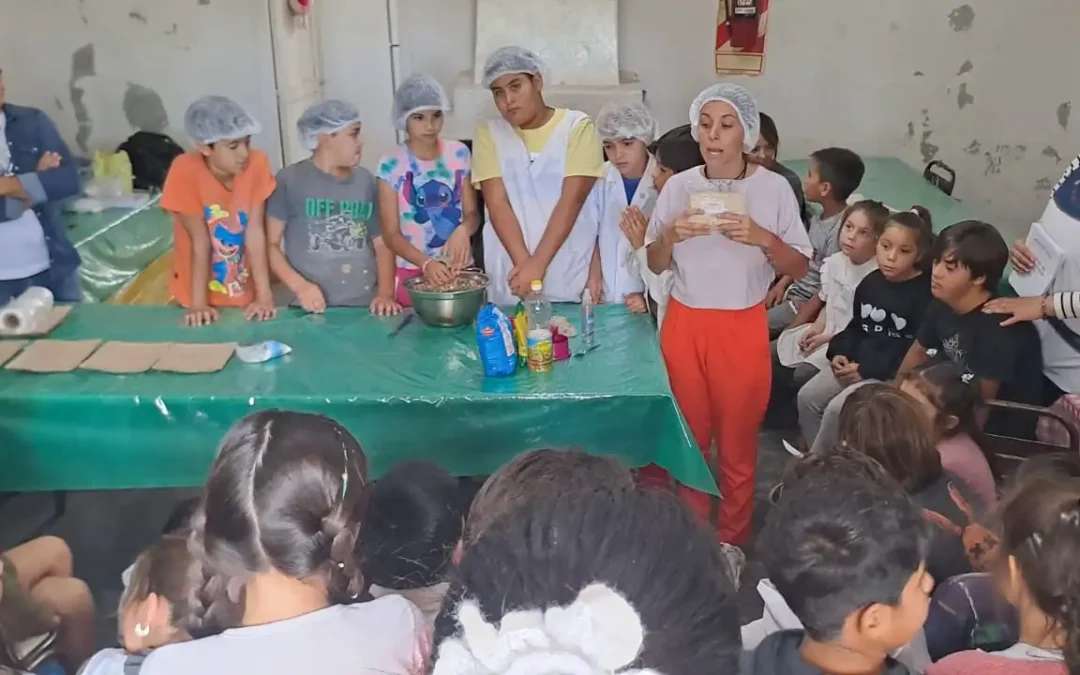 El programa Nutrir capacita en la elaboración de alimentos ricos y saludables