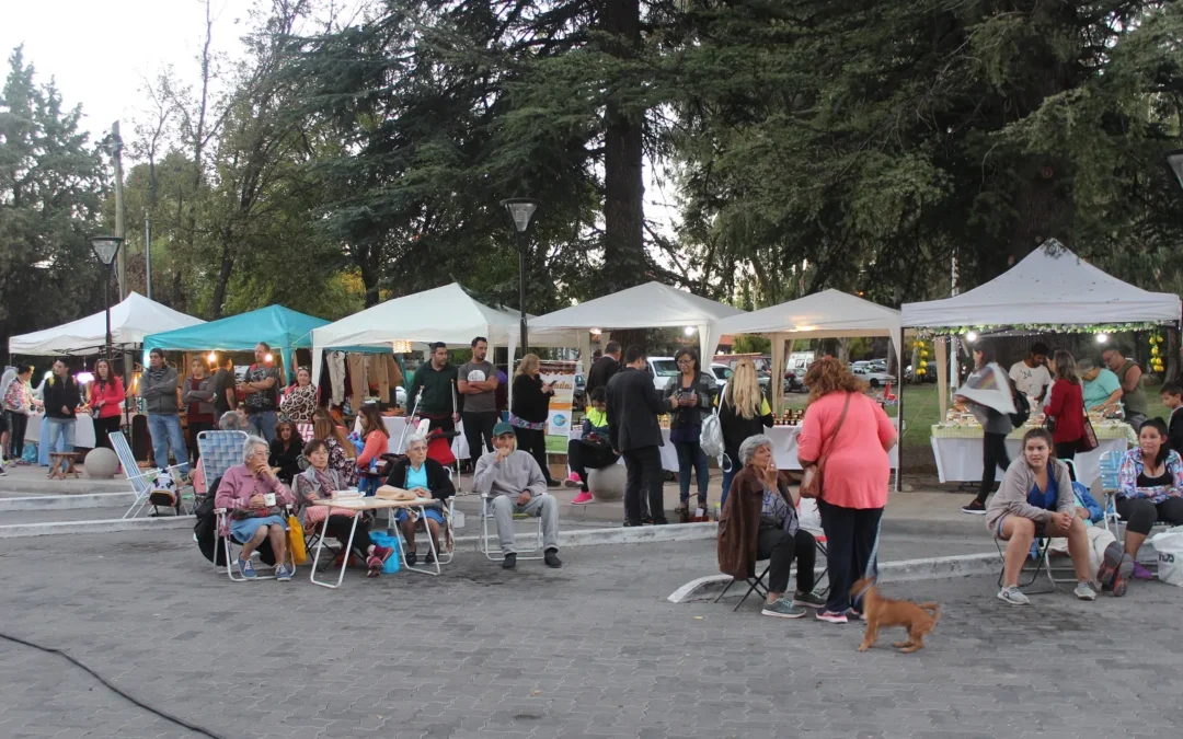 Se viene un gran festejo por el Día del Artesano en Plaza Francia