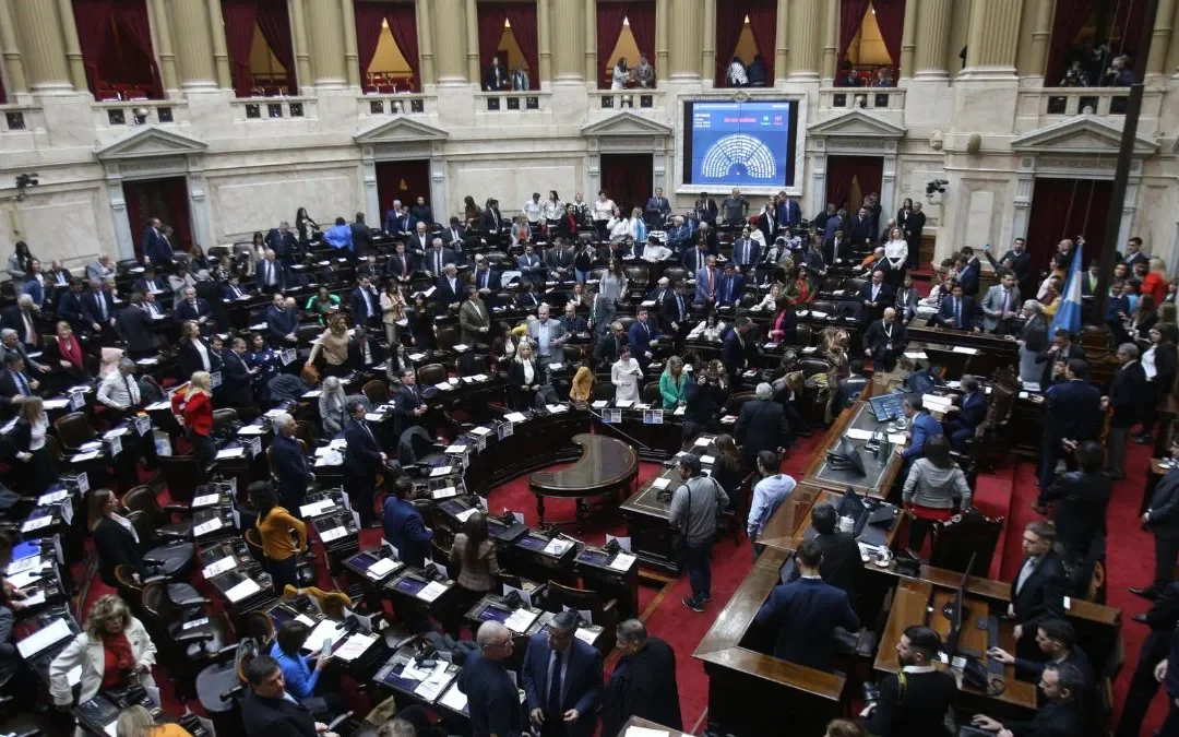 Diputados aprobó la Ley Bases