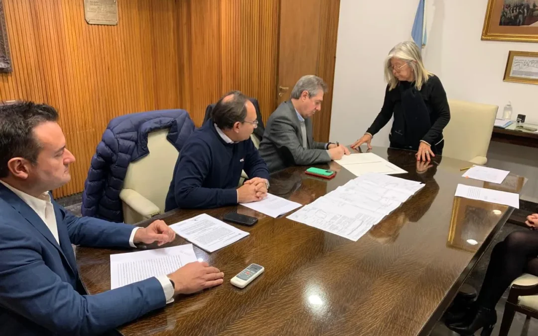 Omar Felix cedió terrenos a la AFIP para oficializar la zona primaria aduanera en El Parque Industrial de San Rafael