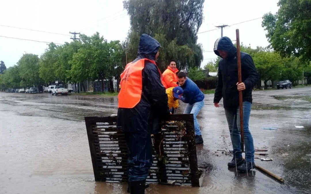 Sin operativos ni recolección de residuos por las lluvias