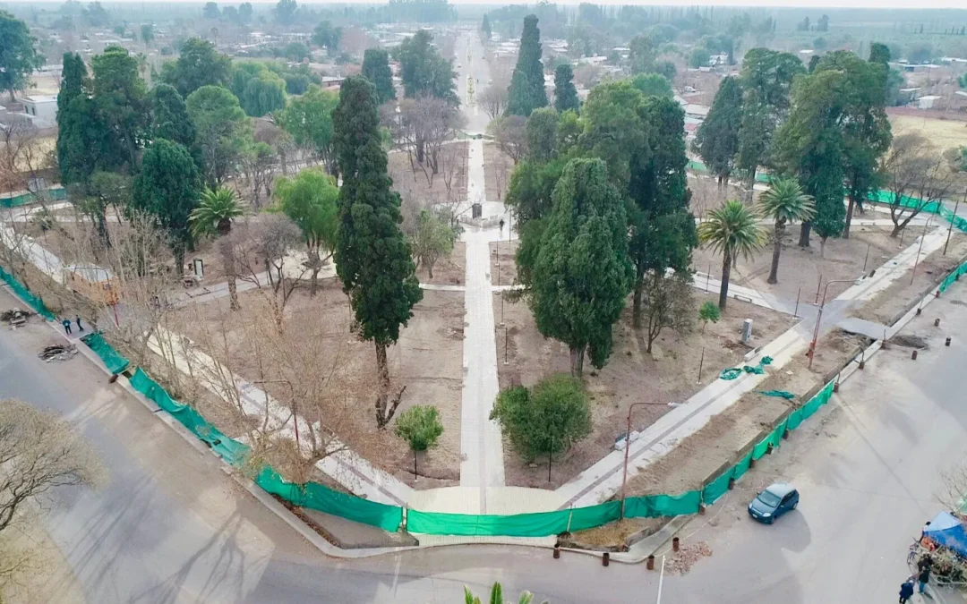 Villa Atuel se transforma: avanzan obras en la plaza, parque infantil, rotonda y bulevar