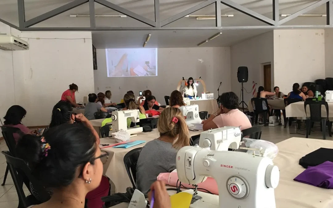 Amigurumis, tejido al crochet y lencería, las nuevas propuestas del polo textil