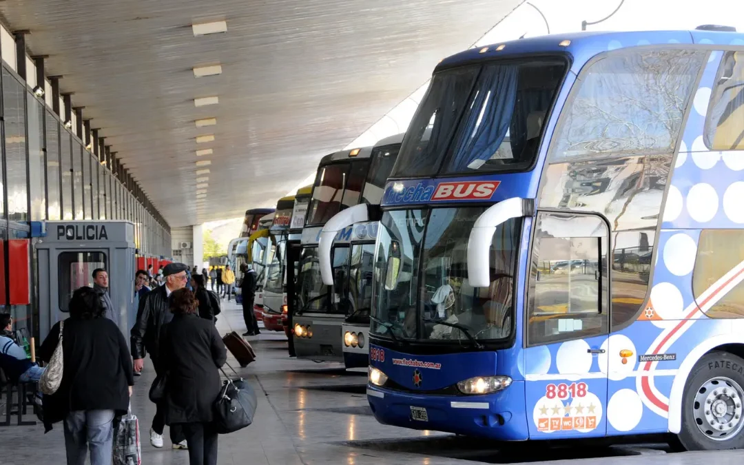 El gobierno Nacional desreguló el transporte automotor de larga y mediana distancia