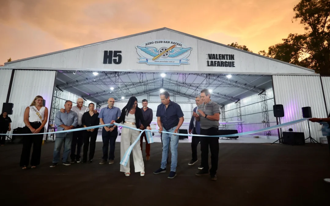 En medio del combate contra el granizo, Félix y el Aeroclub inauguraron nuevo hangar y pista de maniobras