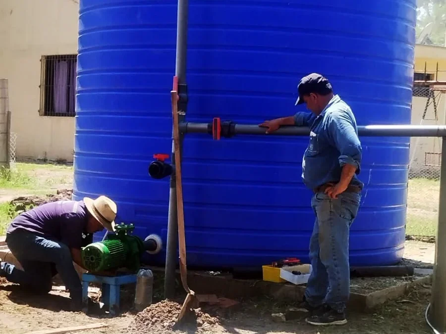 El Municipio realiza obras de agua potable para beneficiar a 900 familias del distrito