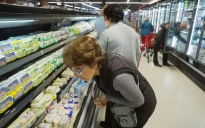 Caen las ventas en los supermercados y los mendocinos cambian sus hábitos de compra