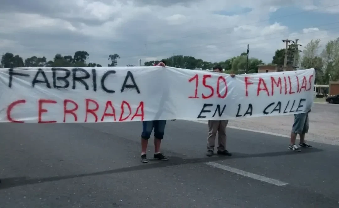 Informe crítico: la gestión de Javier Milei acumula una pérdida de 24.180 empresas en 16 meses