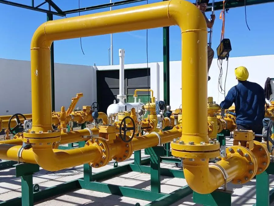 Gasoducto: el intendente recorre las obras de la planta ESMO