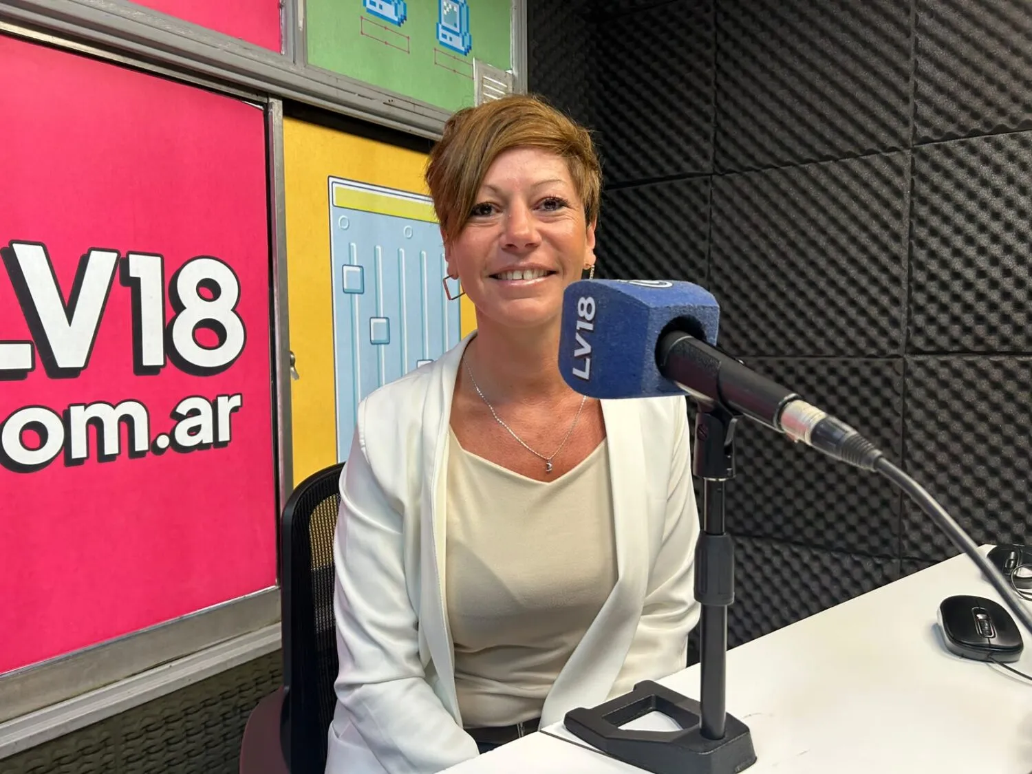 Natalia Acosta, directora de Educación de la Municipalidad de San Rafael, presentó Primeras Huellas.