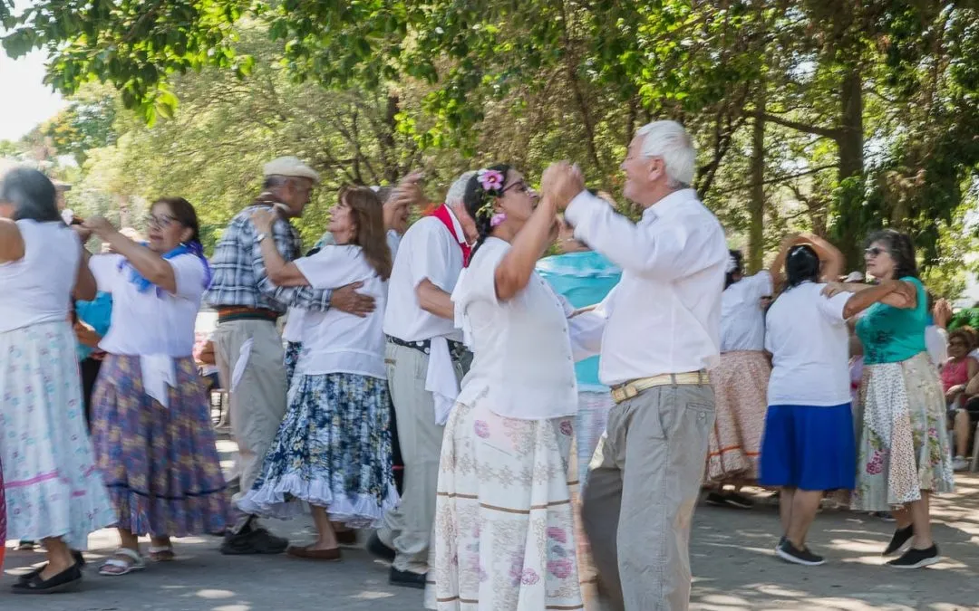 Villa 25 de Mayo se prepara para vivir la gran peña de la tradición de los adultos mayores