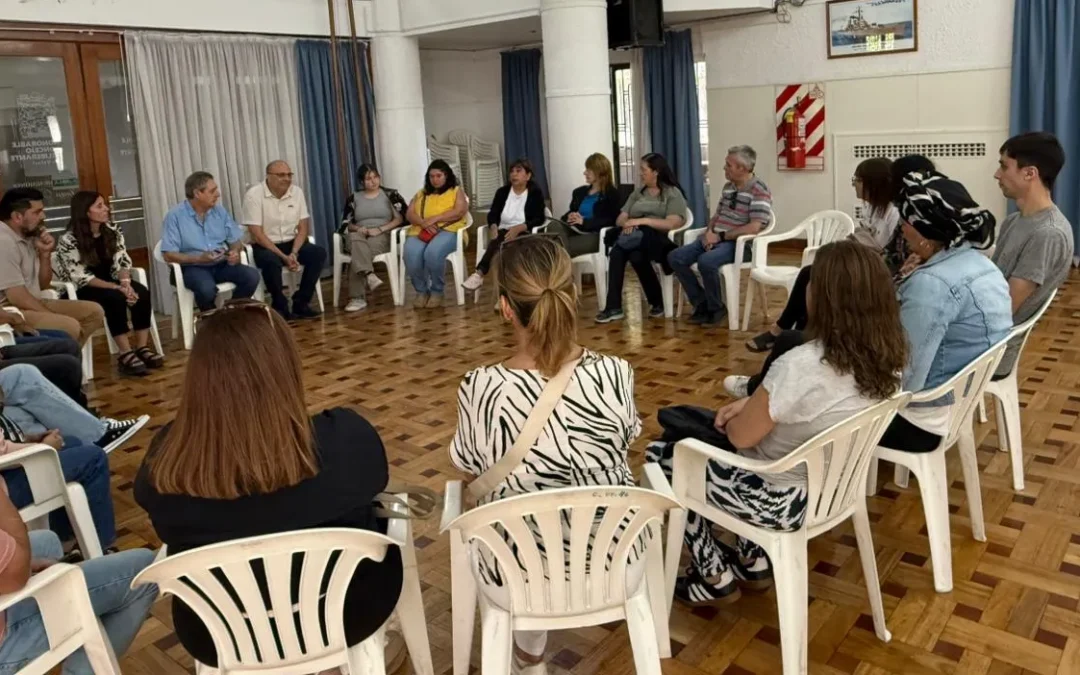 Omar Félix se reunió con pacientes oncológicos que no están recibiendo medicamentos vitales