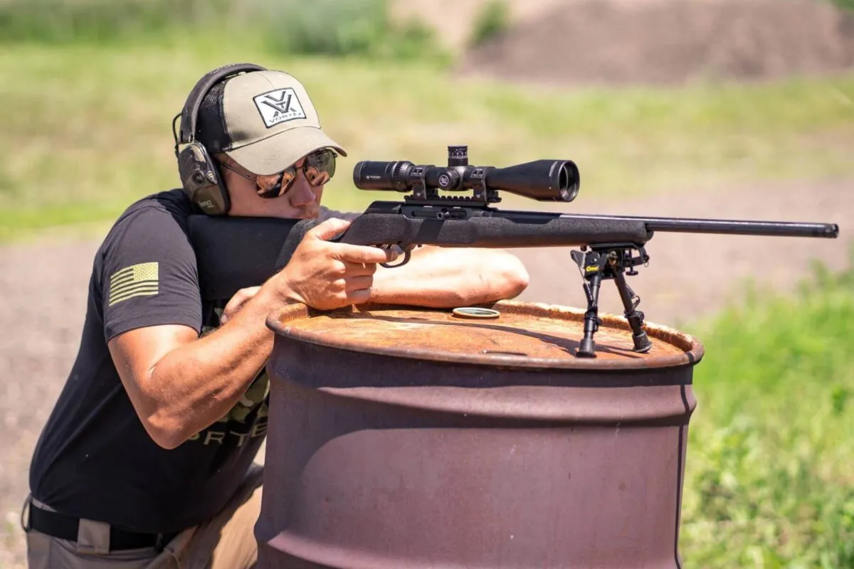 Civiles podrán acceder a fusiles semiautomáticos bajo un nuevo sistema de control. Civiles podrán acceder a fusiles semiautomáticos bajo un nuevo sistema de control.