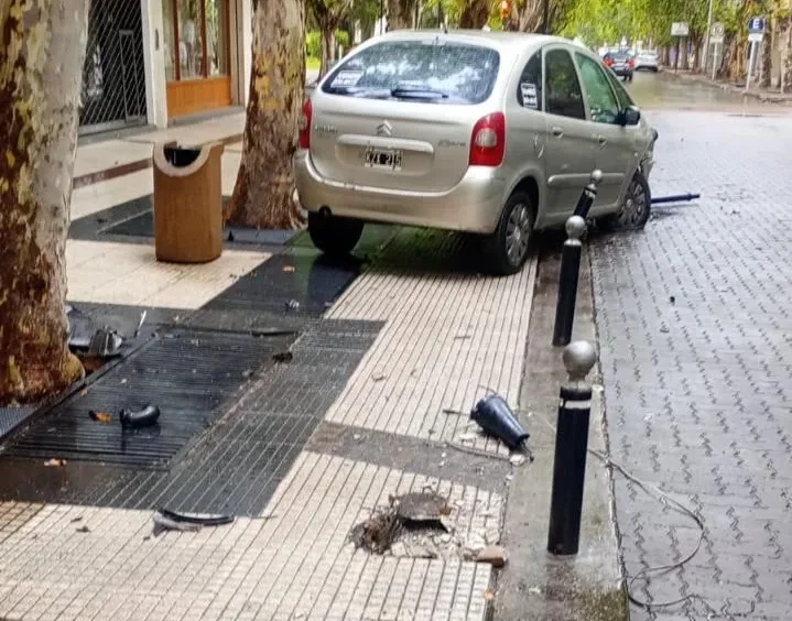 Roturas en paseo Pellegrini