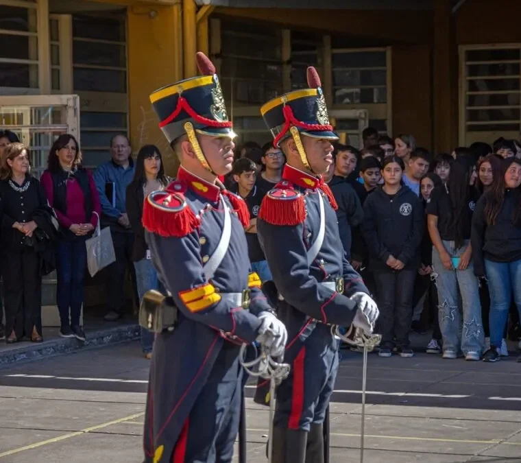 Mes Sanmartiniano: visita de los granaderos, cantata y una intensa agenda patriótica