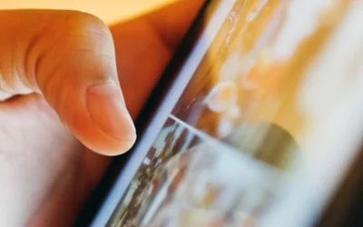 Scrolleo infinito: cómo el uso constante de redes sociales impacta en tu salud emocional