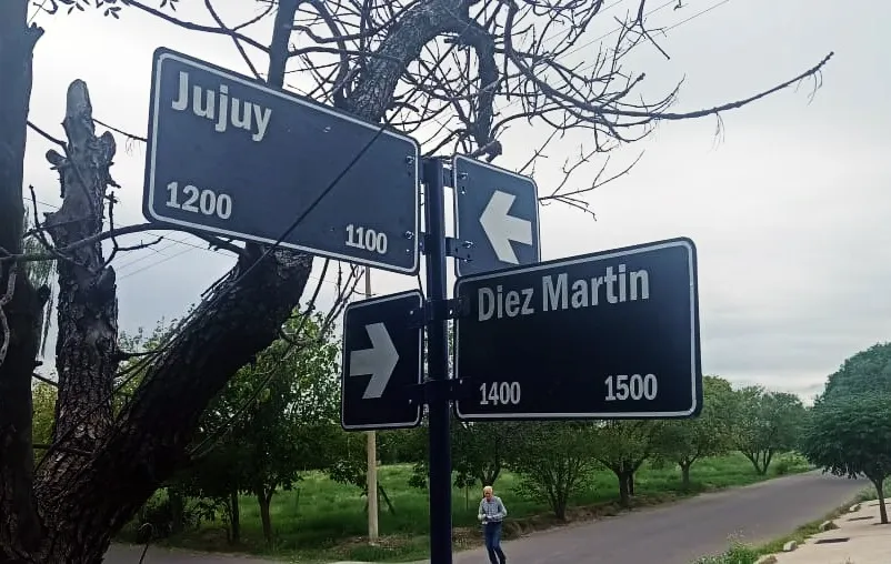 Nuevo sentido de circulación de calle Diez Martín