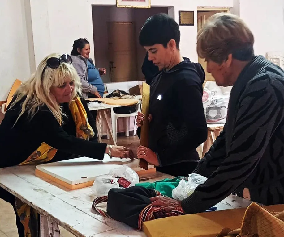 Talleres itinerantes San Rafael tapicería cocina