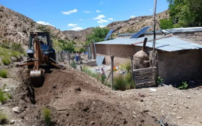 Los equipos municipales siguen abriendo caminos en la zona del Secano