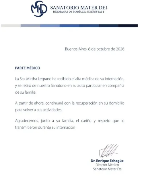 La conductora dejó el Sanatorio Mater Dei acompañada por integrantes de su familia. La conductora dejó el Sanatorio Mater Dei acompañada por integrantes de su familia.