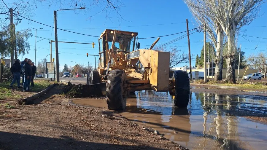 Fuertes lluvias: el Municipio trabaja para normalizar la situación en barrios y distritos