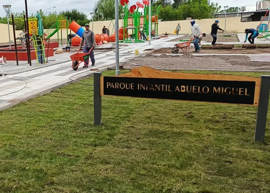 Real del Padre inaugura el Parque Abuelo Miguel con una gran fiesta artística y comunitaria