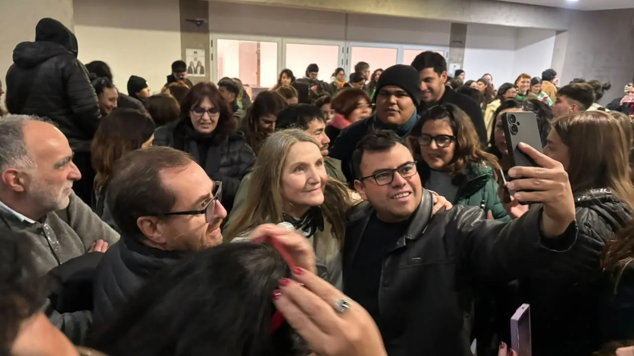 Adriana García pidió construir consensos por encima de las diferencias políticas.
