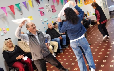 Pausa y Encuentro recibió la primavera con música, juegos y actividades para personas mayores
