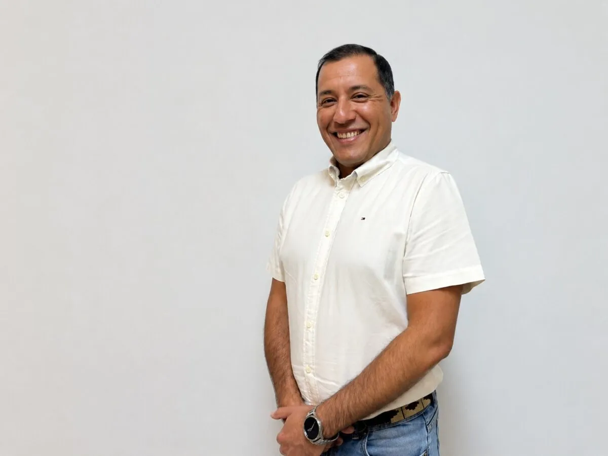 Alejandro Flores sostuvo que las ausencias de organismos clave dificultan encontrar soluciones.