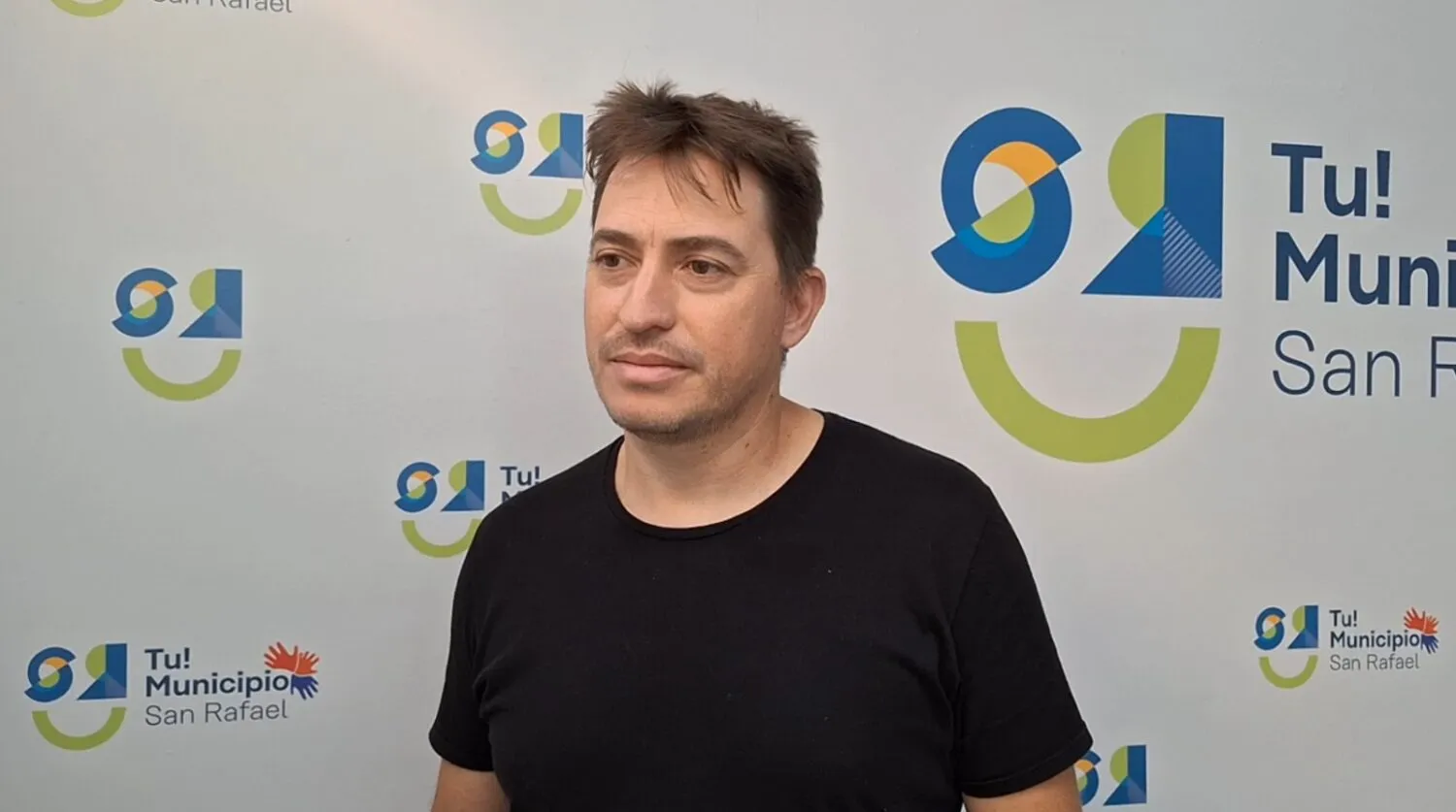 Arturo Ratto, coordinador de los Dispositivos Territoriales Comunitarios de Sedronar, habló sobre el consumo problemático en adolescentes. Arturo Ratto, coordinador de los Dispositivos Territoriales Comunitarios de Sedronar, habló sobre el consumo problemático en adolescentes.
