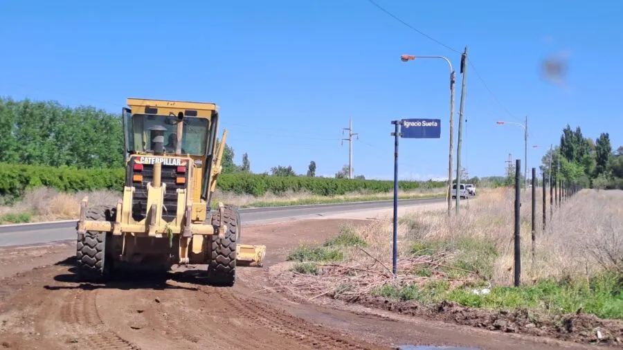 Obras de asfalto en calle Sueta